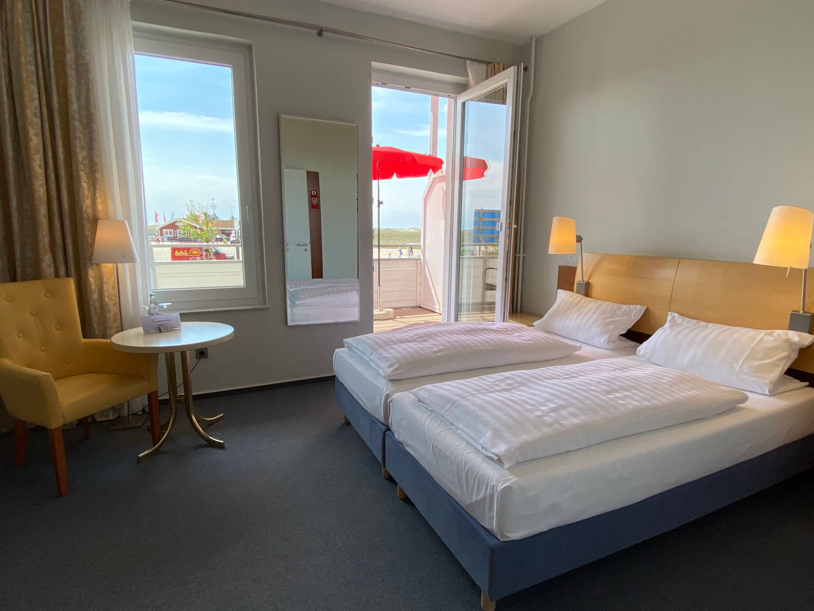 hotel-fernsicht-doppelzimmer-sauber-meerblick